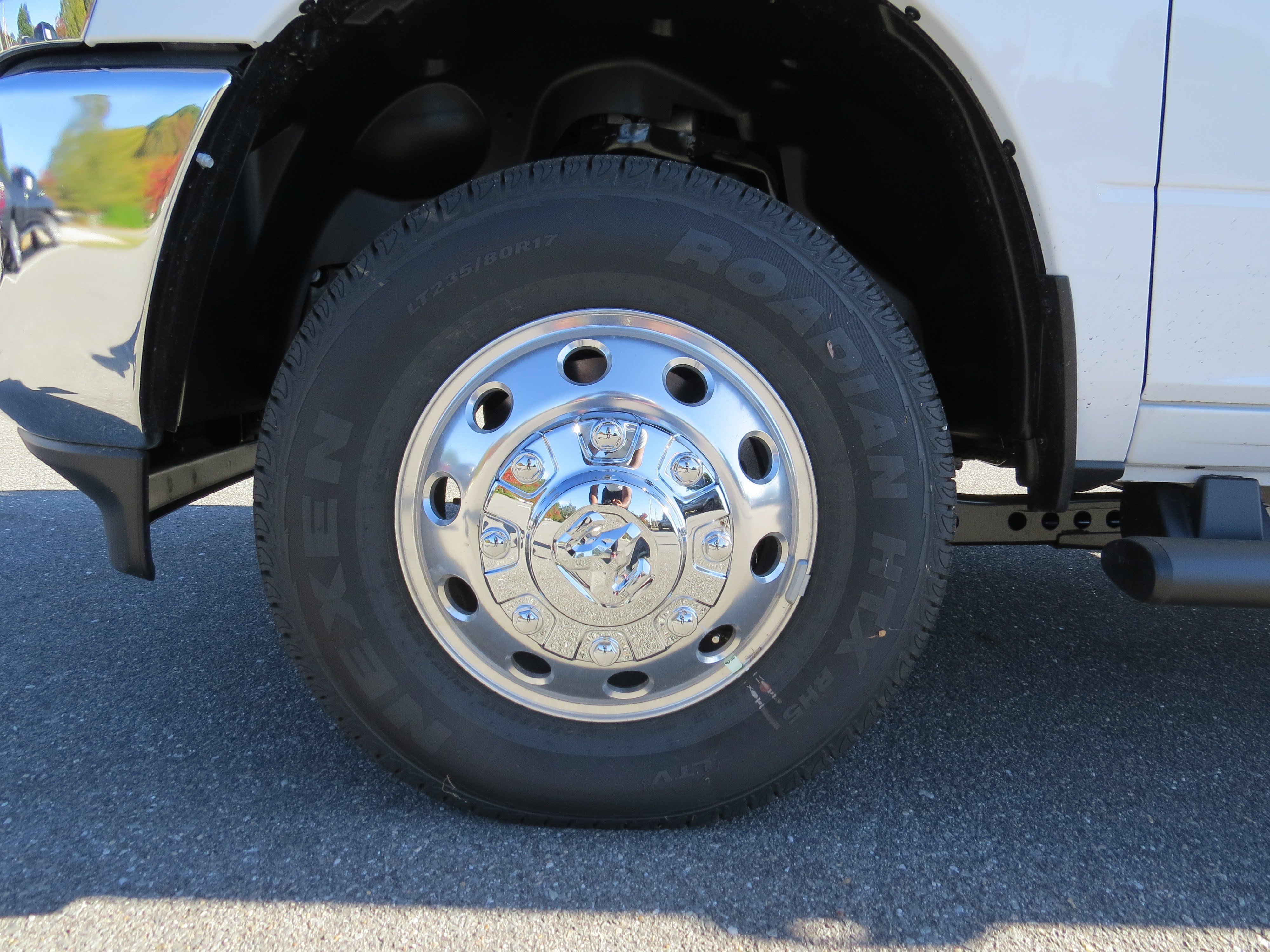 New 2026 RAM 3500 Tradesman w/ Chrome Appearance Group AWD/4WD image 15