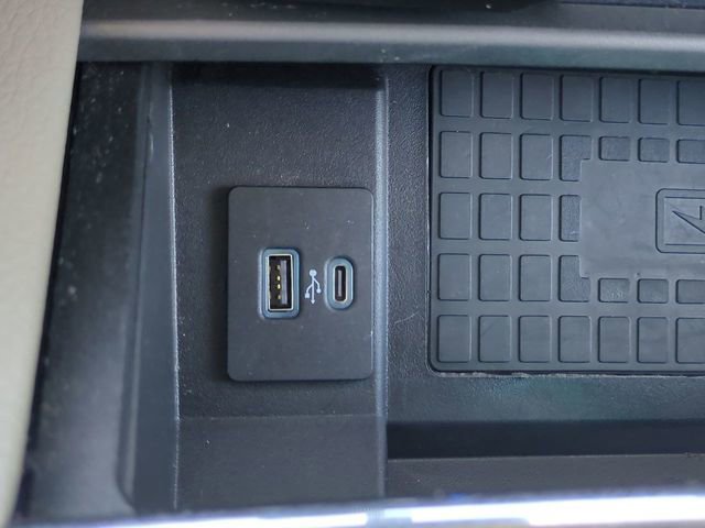 Certified 2020 Ford Expedition XLT w/ Equipment Group 202A image 23