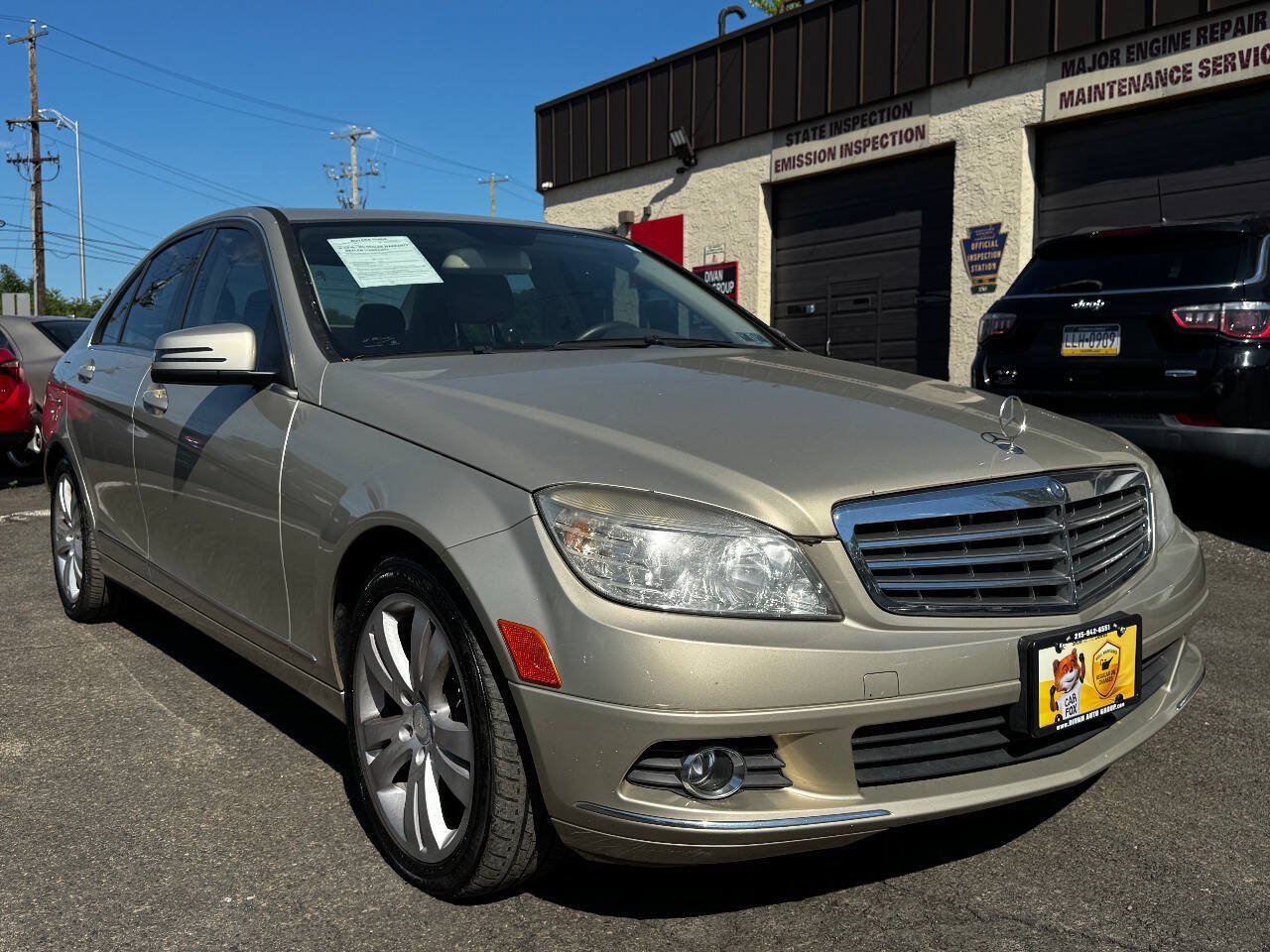 Used 2010 Mercedes-Benz C 300 4MATIC Sedan image 8