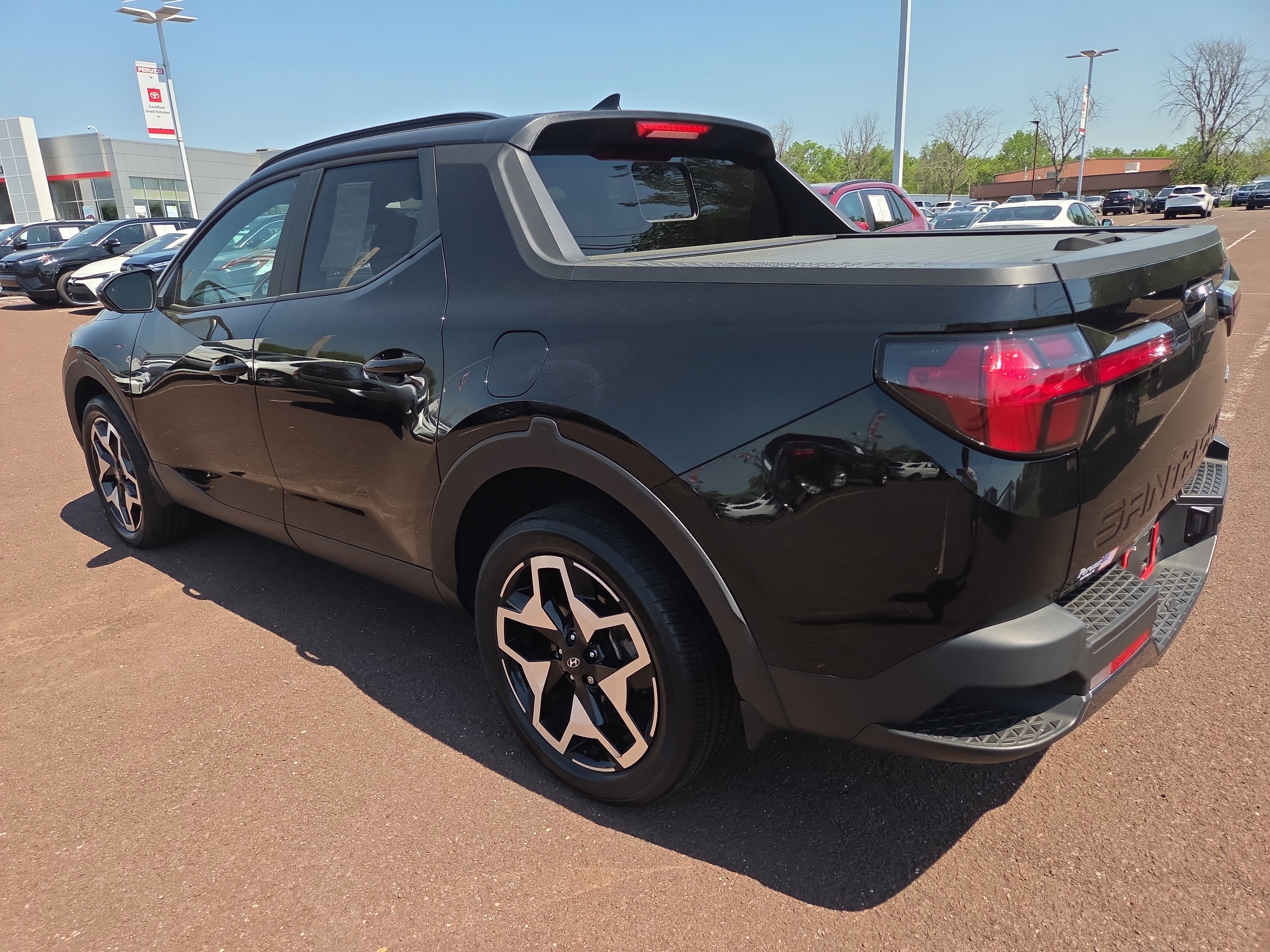 Used 2024 Hyundai Santa Cruz Limited AWD/4WD image 5
