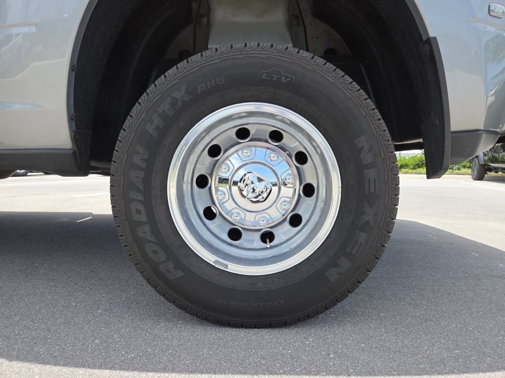 Used 2023 RAM 3500 Big Horn w/ Protection Group AWD/4WD image 20