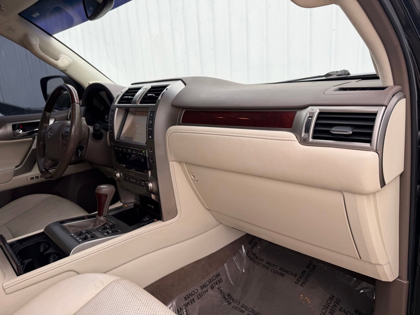 Used 2016 Lexus GX 460 Luxury AWD/4WD image 18