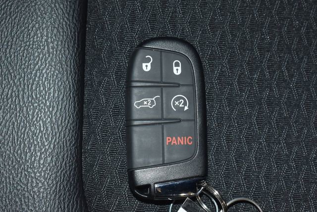 New 2026 Jeep Compass Latitude w/ Sun and Sound Group AWD/4WD image 22