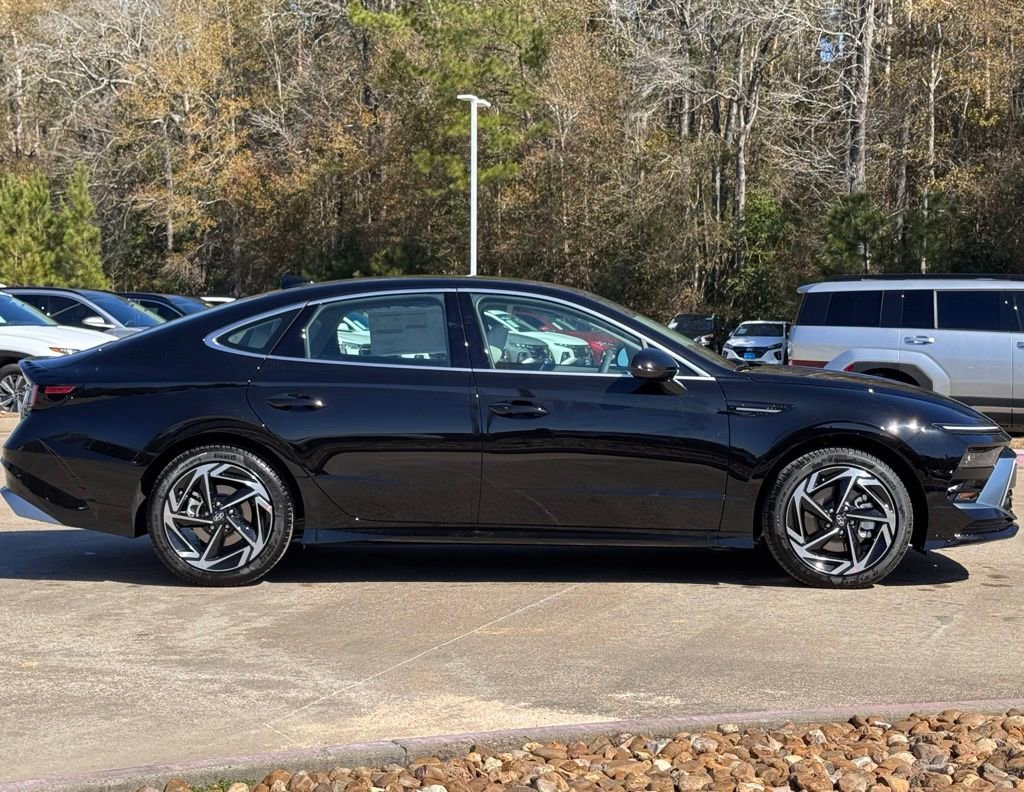 New 2026 Hyundai Sonata SEL FWD image 10