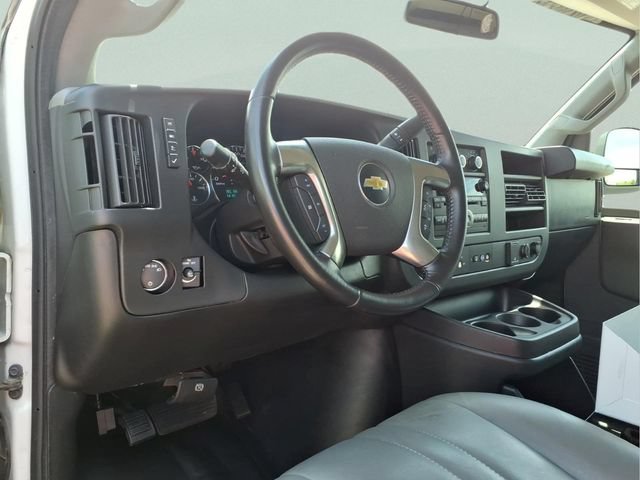 Used 2019 Chevrolet Express 3500 w/ Driver Convenience Package RWD image 13