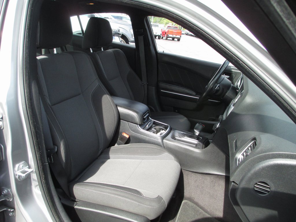Used 2016 Dodge Charger R/T image 15