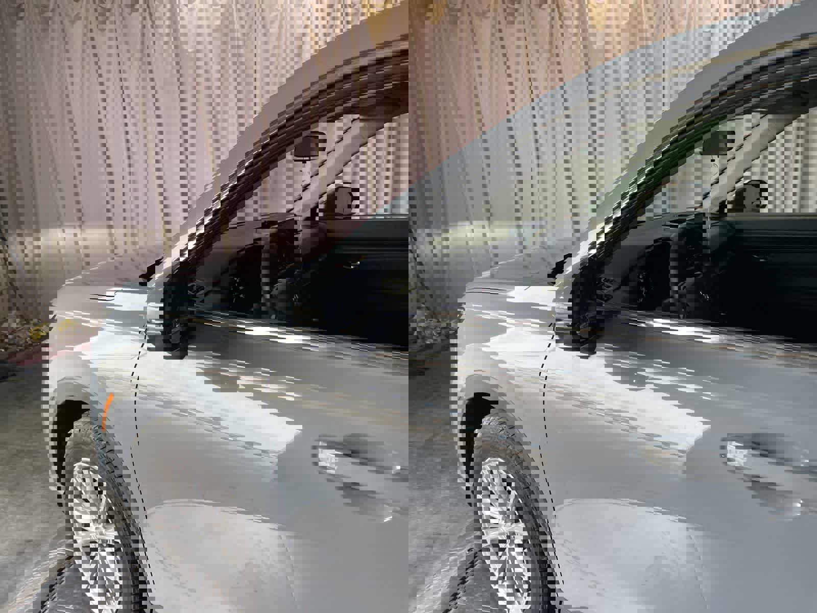 Used 2025 Honda CR-V EX image 8