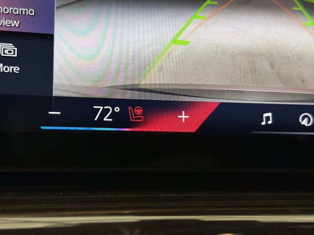 Used 2024 BMW X5 xDrive50e image 33