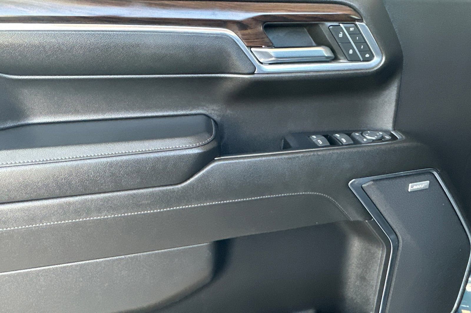 Certified 2024 GMC Sierra 1500 SLT w/ SLT Premium Plus Package image 11