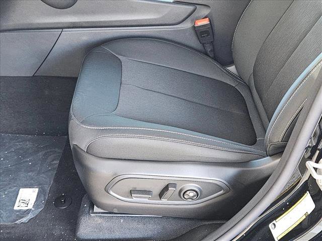 New 2025 Jeep Grand Cherokee Laredo X w/ Luxury Tech Group I image 4