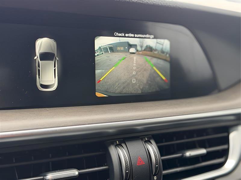 Used 2018 Alfa Romeo Stelvio Ti Sport image 49