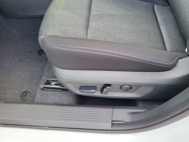 New 2026 Nissan Rogue SV w/ Cold Weather Package FWD image 9