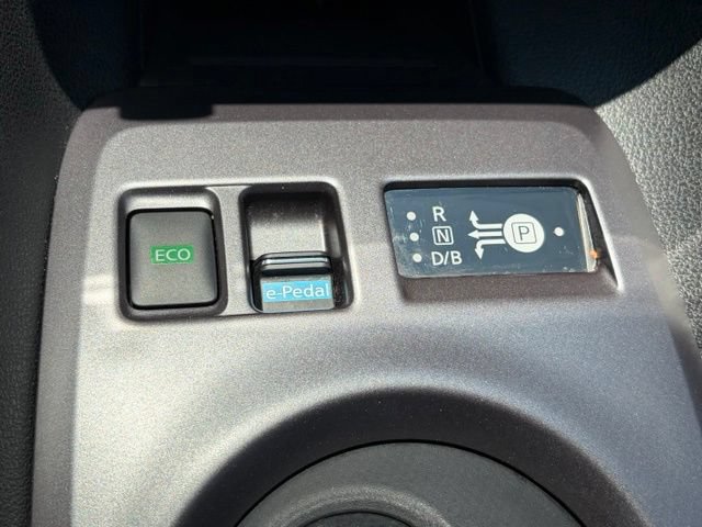 Used 2024 Nissan Leaf S FWD image 22