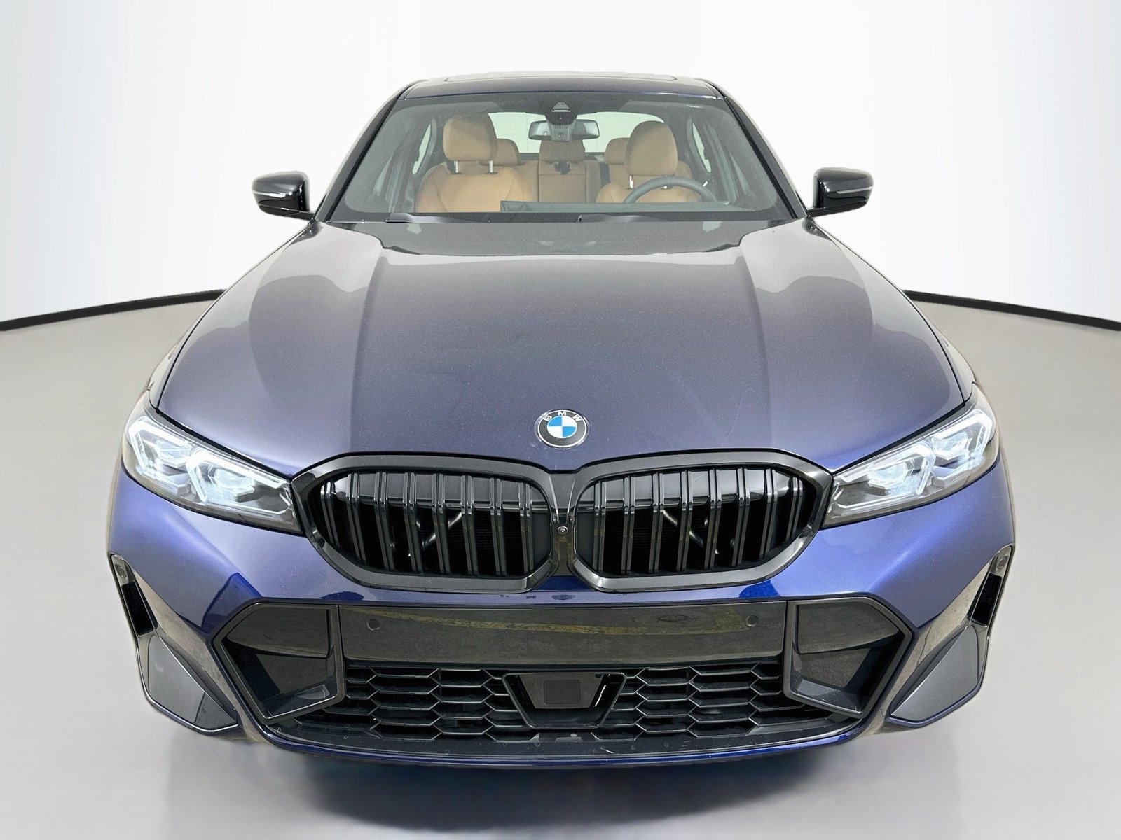New 2026 BMW 330i xDrive Sedan w/ M Sport Package AWD/4WD image 2