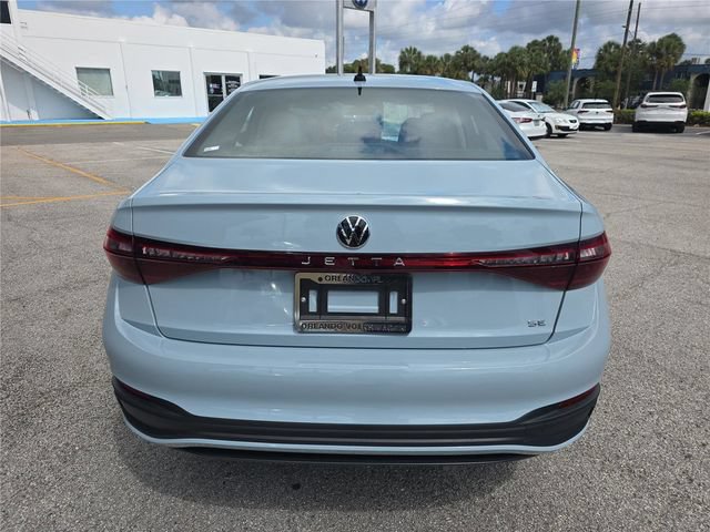New 2026 Volkswagen Jetta SE FWD image 4