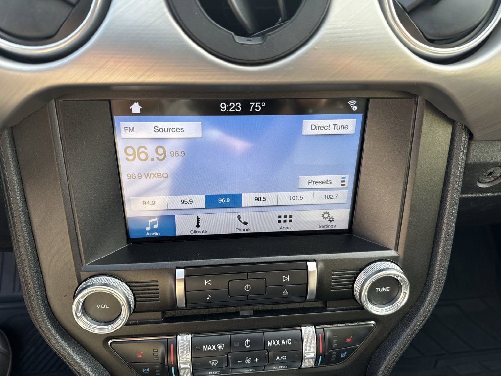 Used 2018 Ford Mustang Premium RWD image 11
