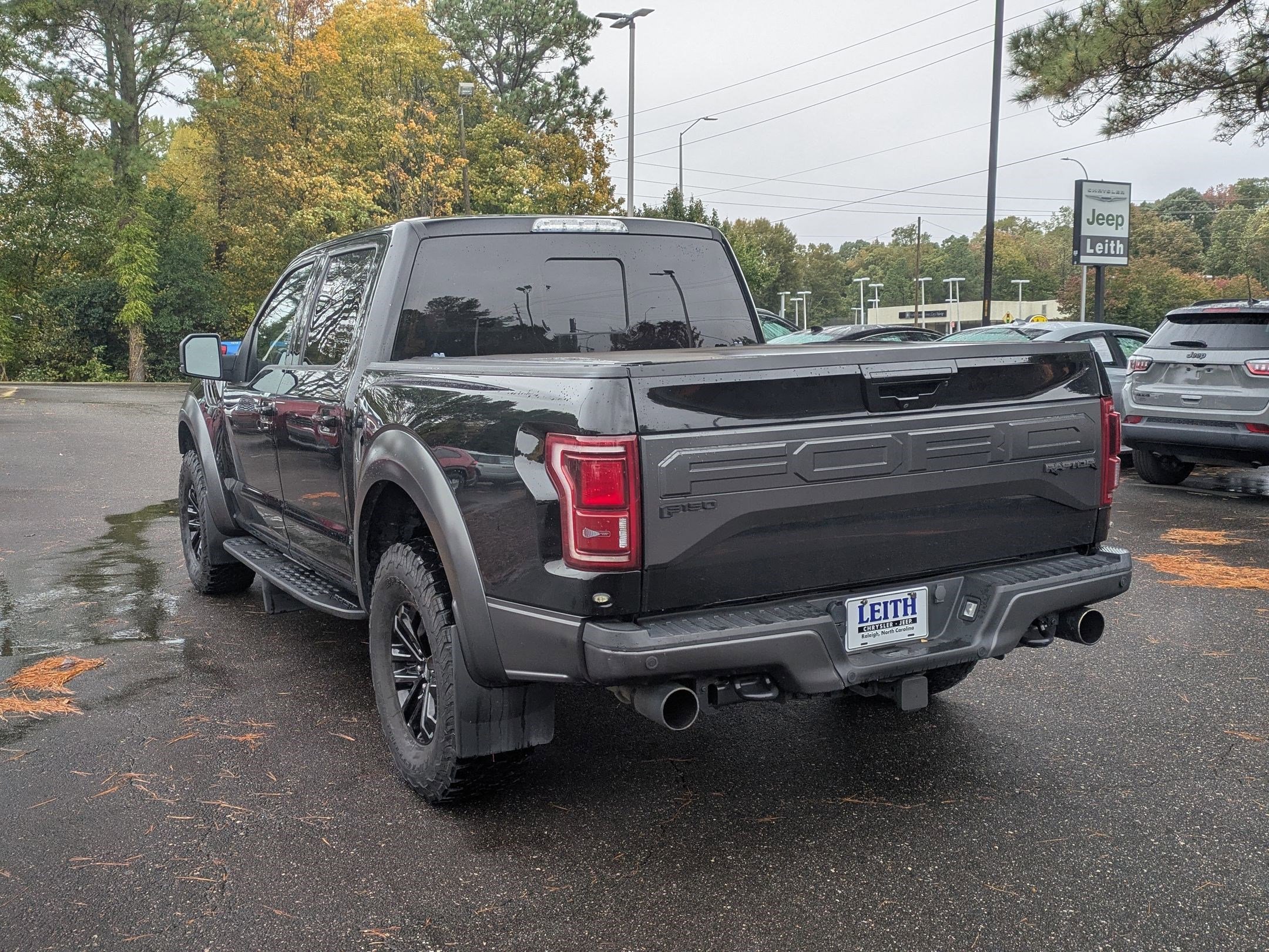 Used 2018 Ford F150 Raptor w/ Equipment Group 802A Luxury image 7