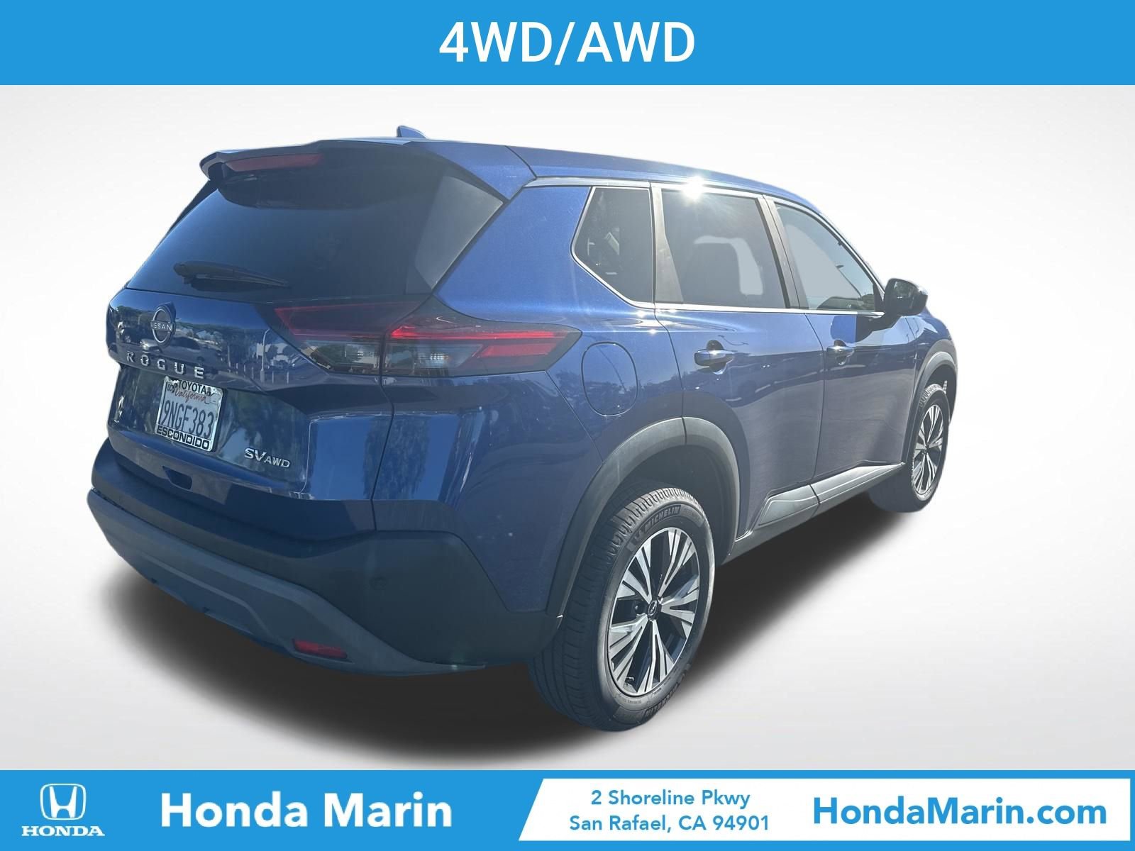 Used 2023 Nissan Rogue SV image 5