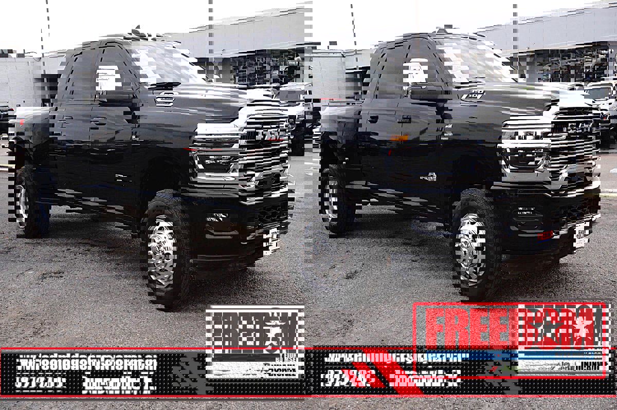 Used 2025 RAM 3500 Laramie w/ Max Tow Package image 7