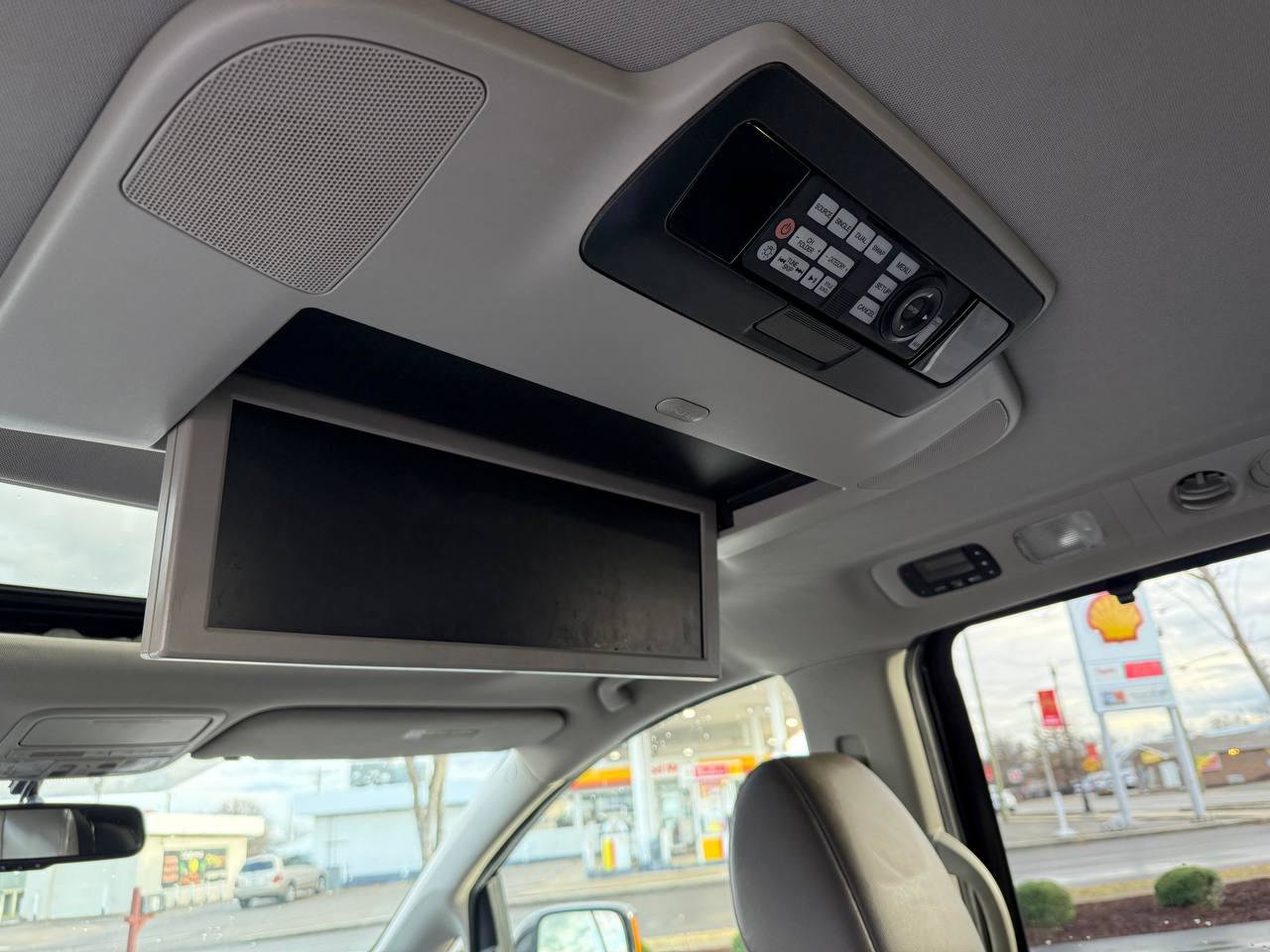 Used 2012 Honda Odyssey Touring image 25