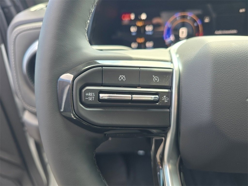 New 2025 Chevrolet Colorado LT w/ LT Convenience Package image 21