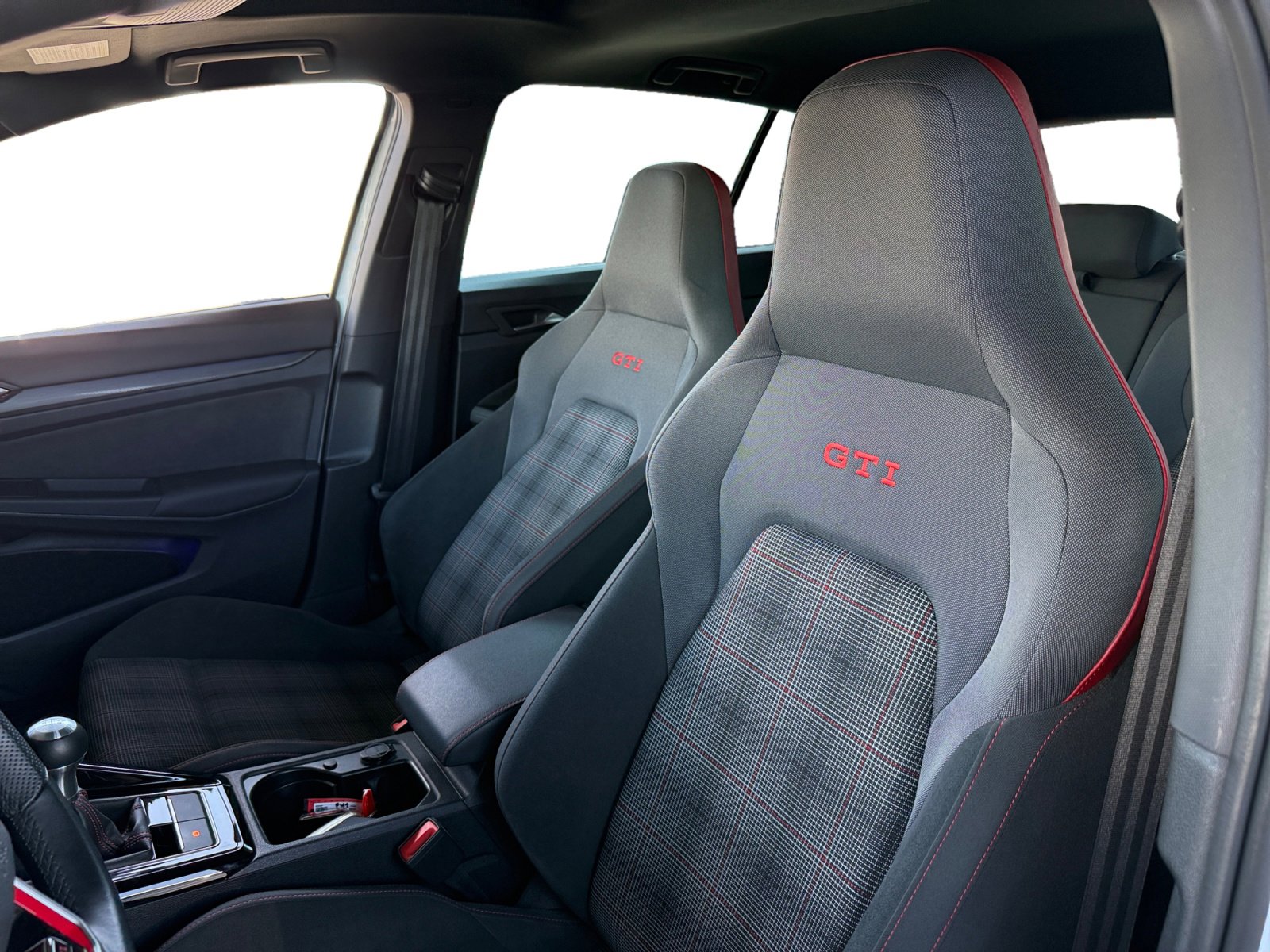 Used 2023 Volkswagen GTI Autobahn image 10