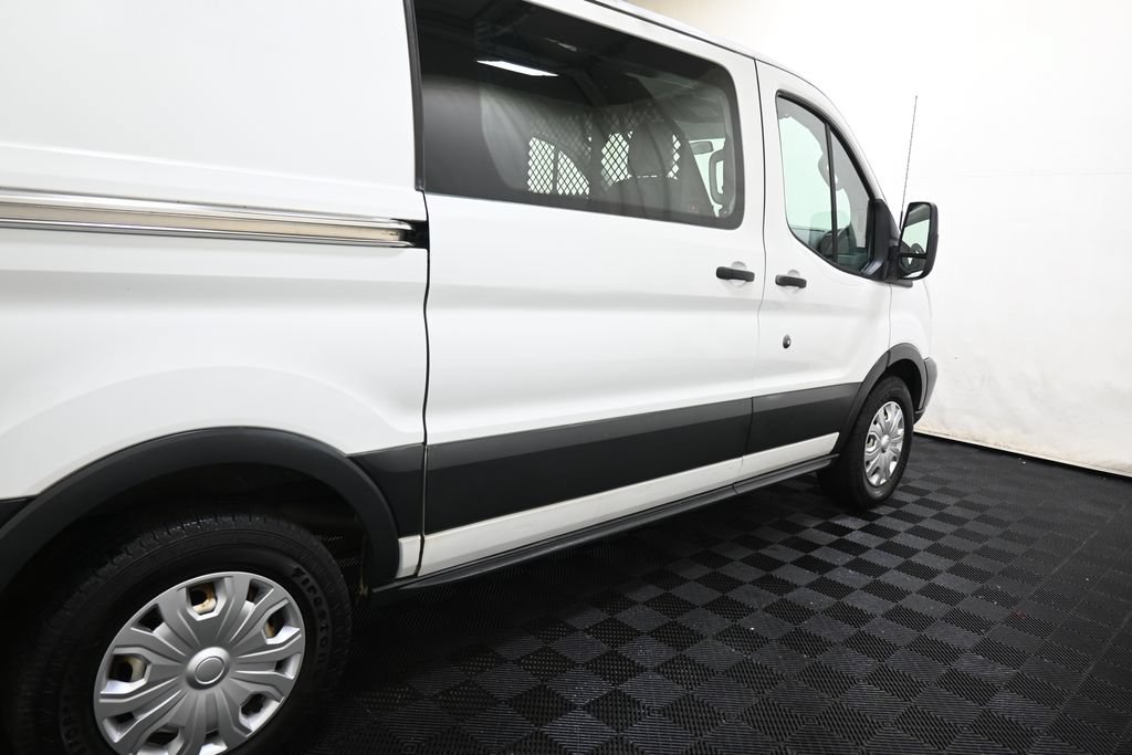 Used 2015 Ford Transit 150 130 Low Roof RWD image 15