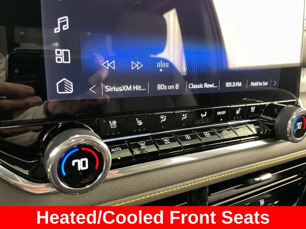 Used 2024 Chevrolet Colorado ZR2 w/ ZR2 Convenience Package III AWD/4WD image 9
