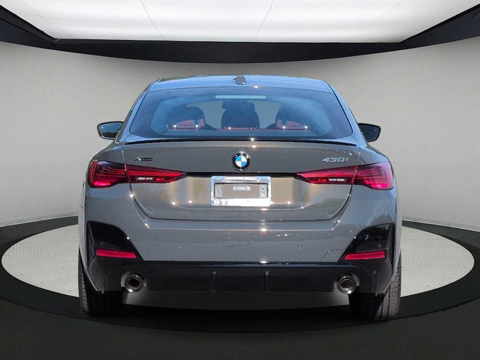 New 2026 BMW 430i xDrive w/ M Sport Package AWD/4WD image 7