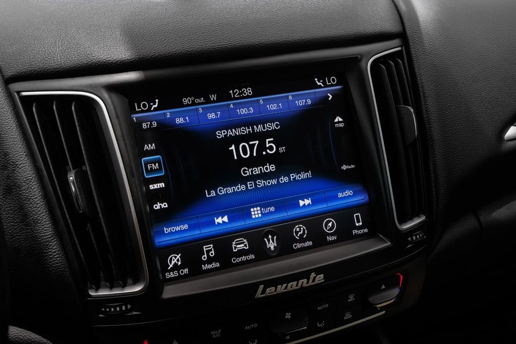 Used 2019 Maserati Levante image 36