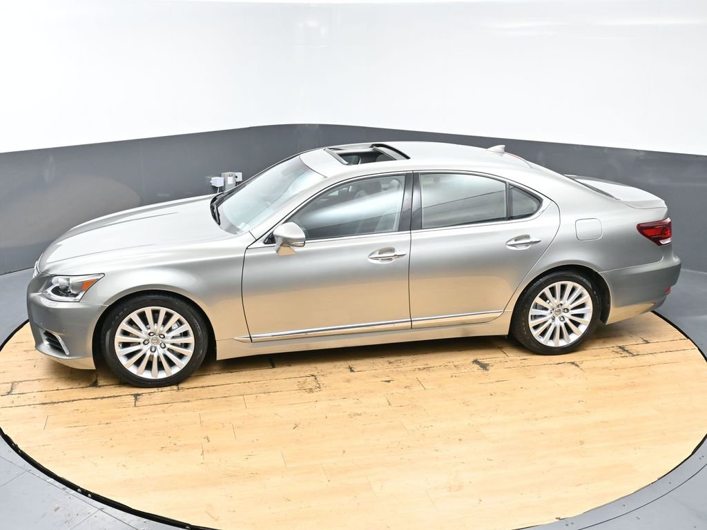 Used 2017 Lexus LS 460 AWD image 48