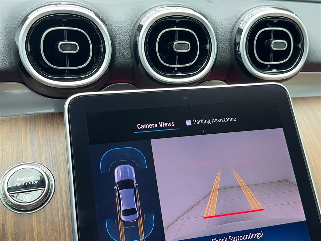 Used 2025 Mercedes-Benz C 300 Sedan image 30