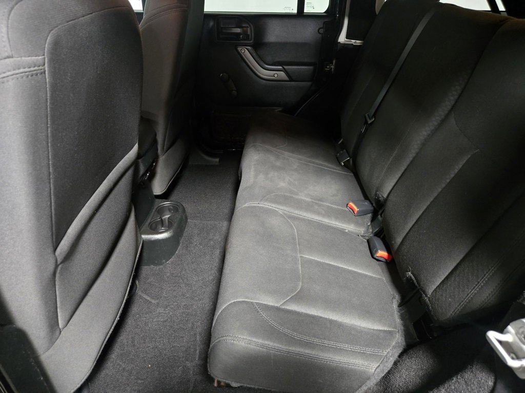 Used 2017 Jeep Wrangler Unlimited Sport w/ Connectivity Group image 26