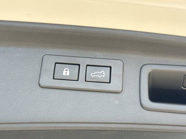 Used 2023 Subaru Forester Sport image 11