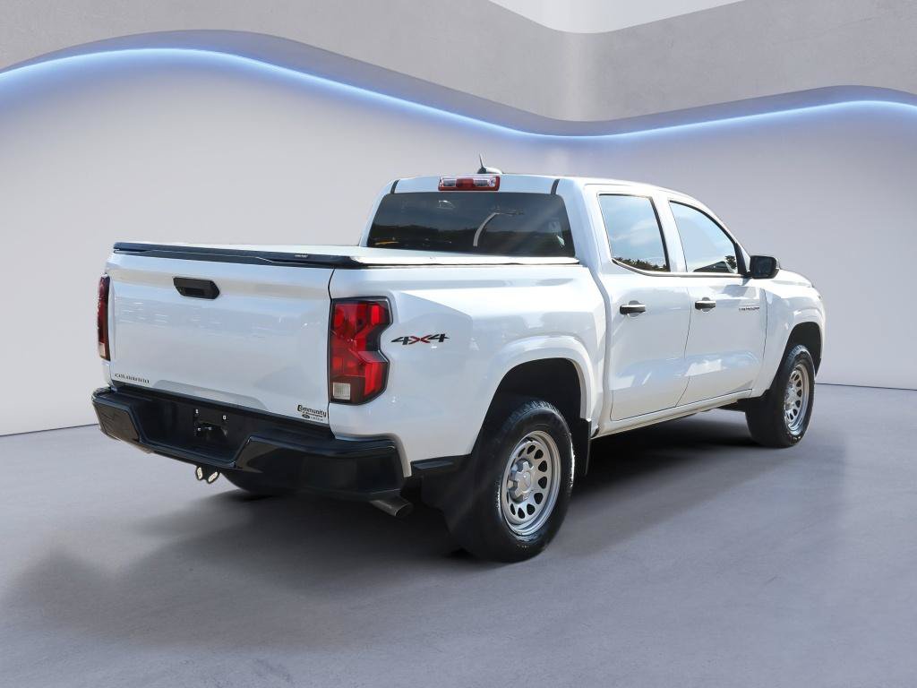 Used 2024 Chevrolet Colorado W/T AWD/4WD image 7