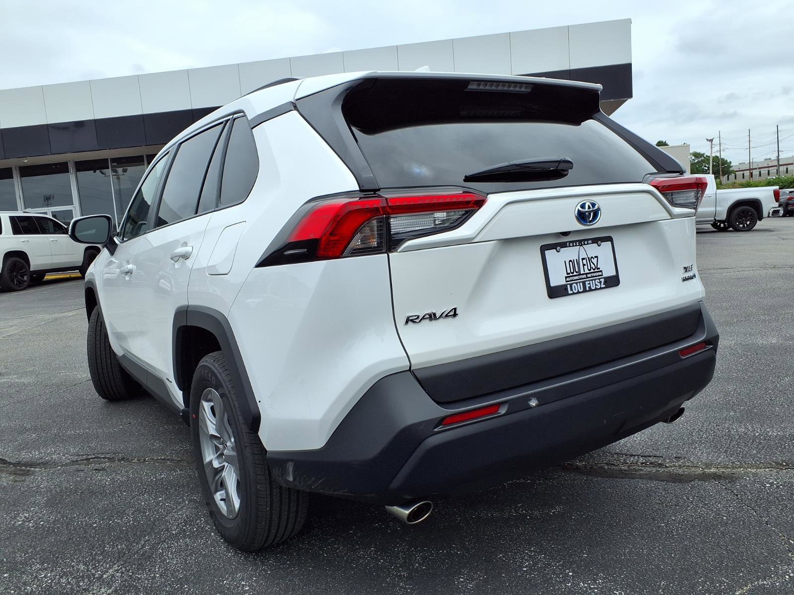 Used 2024 Toyota RAV4 XLE AWD/4WD image 34
