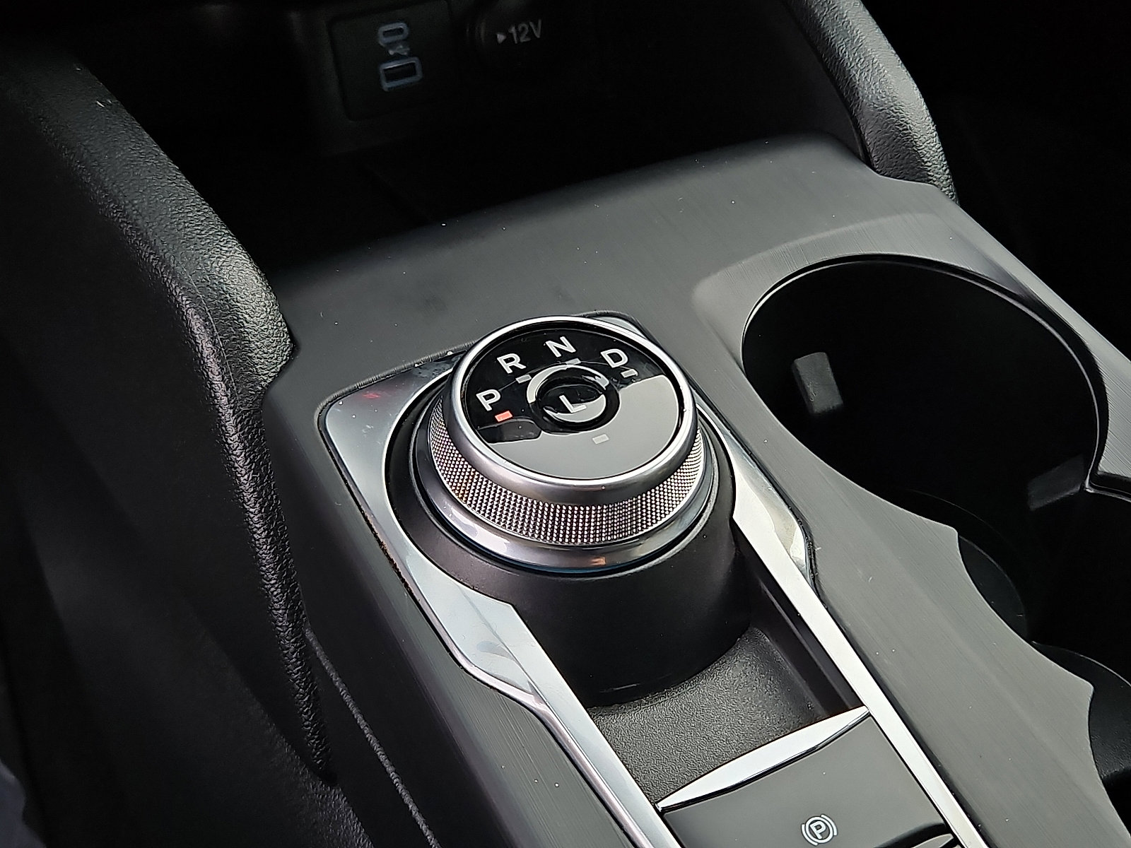 Used 2022 Ford Escape SE w/ Convenience Package image 14