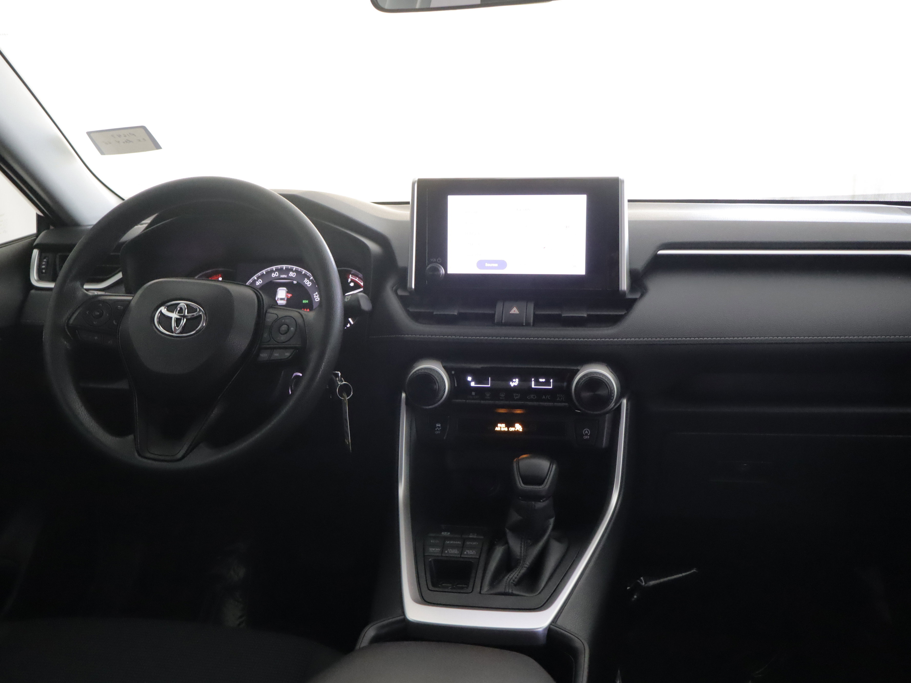 Used 2025 Toyota RAV4 LE image 2