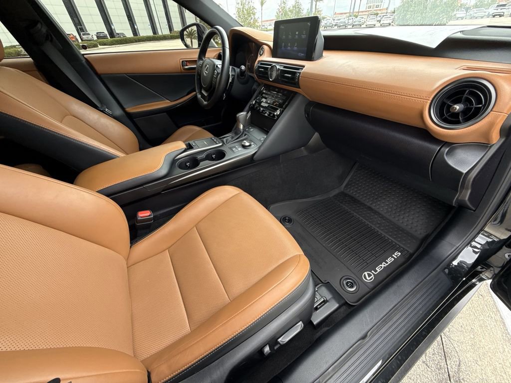 Used 2023 Lexus IS 300 w/ Comfort Package image 15