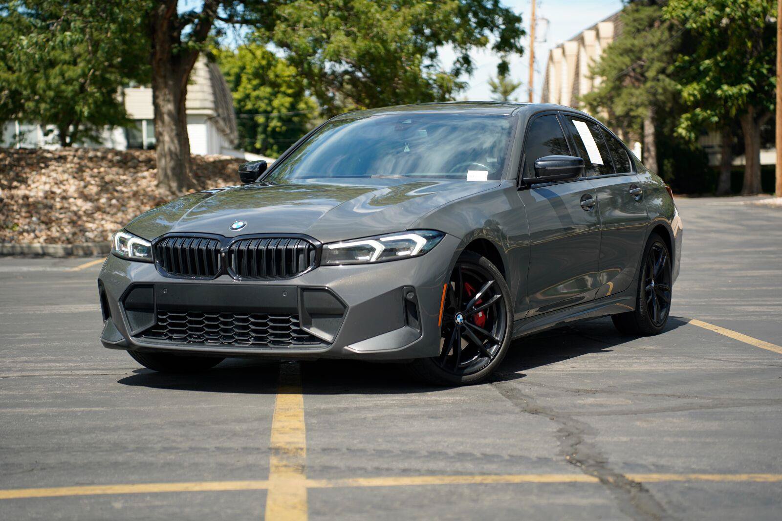 Used 2023 BMW 330i xDrive Sedan w/ M Sport Package AWD/4WD image 1