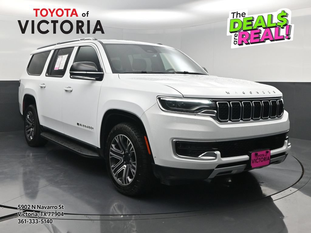 Used 2024 Jeep Wagoneer L Series II RWD image 1