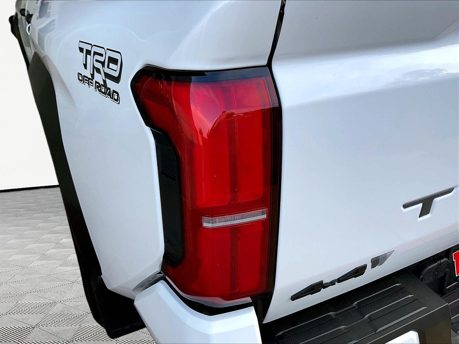 Used 2026 Toyota Tacoma TRD Off-Road AWD/4WD image 23