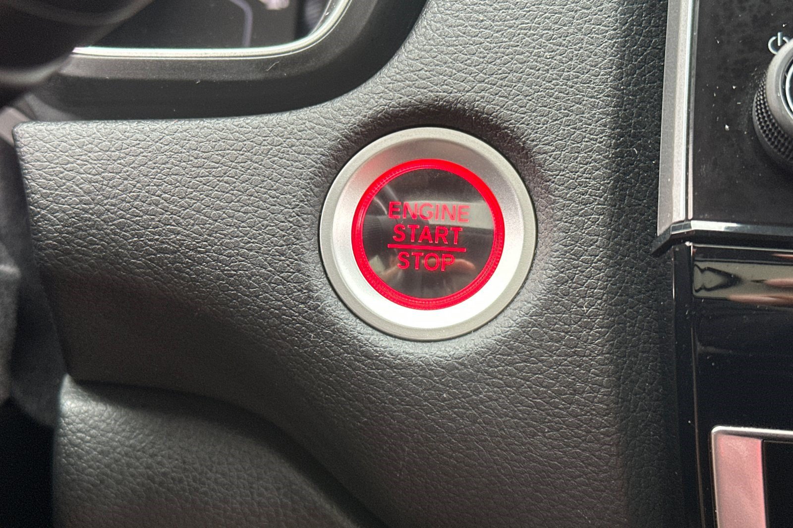Used 2017 Honda CR-V EX-L image 16