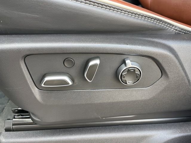 Used 2024 GMC Sierra 1500 Denali Ultimate image 17