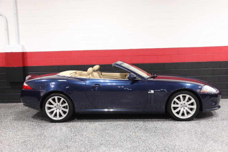 Used 2007 Jaguar XK Convertible RWD image 7