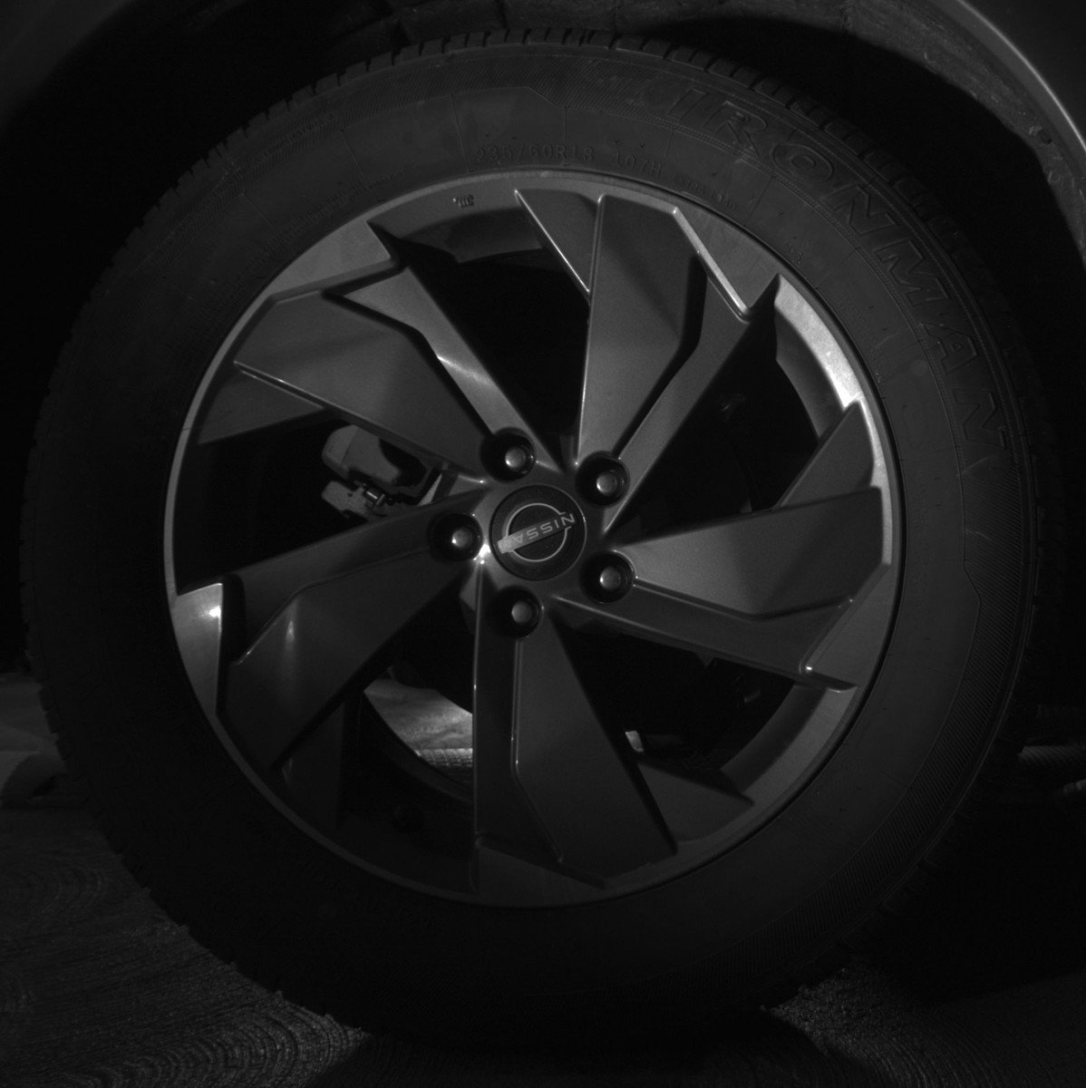 Used 2025 Nissan Rogue SV FWD image 15