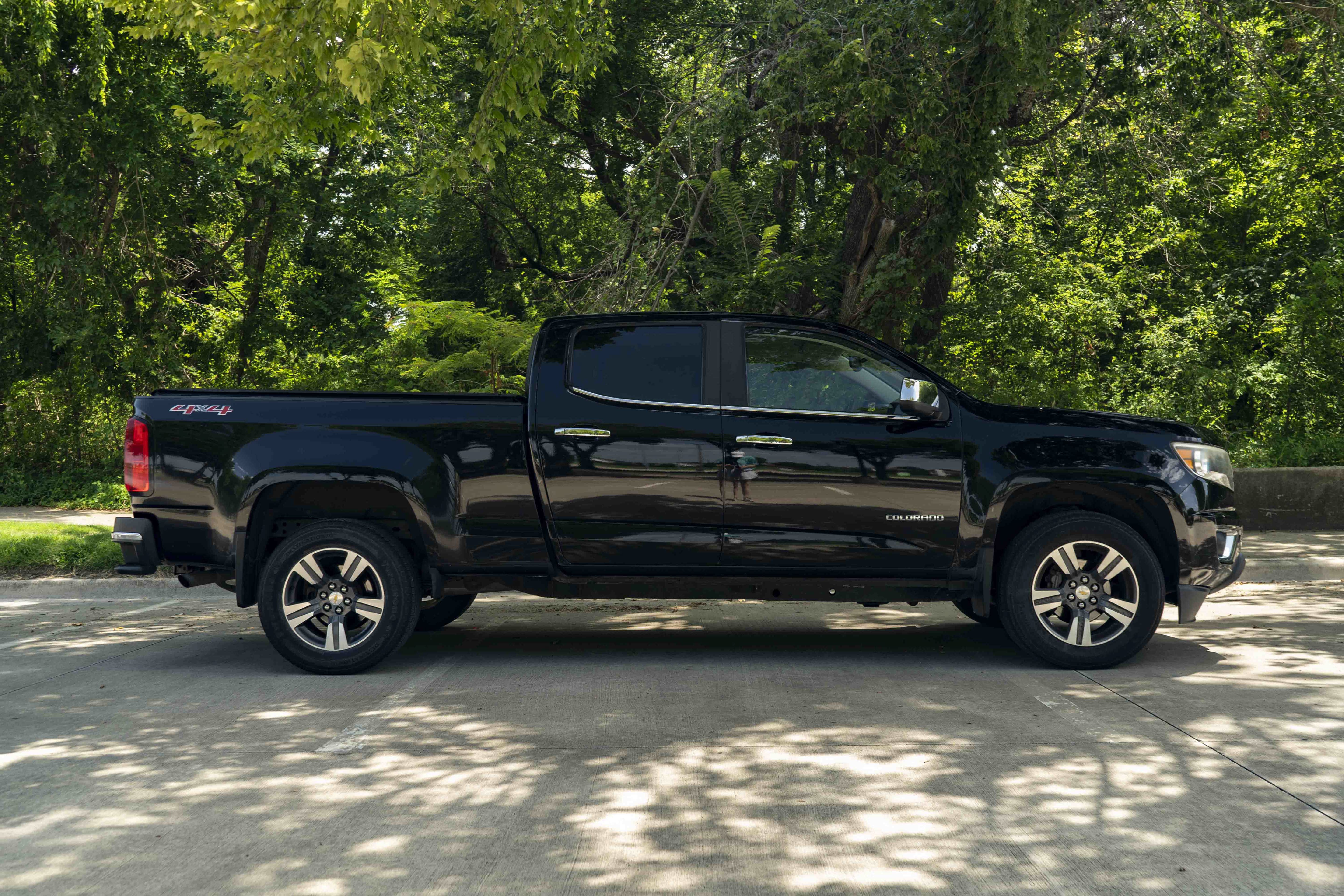 Used 2018 Chevrolet Colorado LT w/ Luxury Package, Chrome AWD/4WD image 10