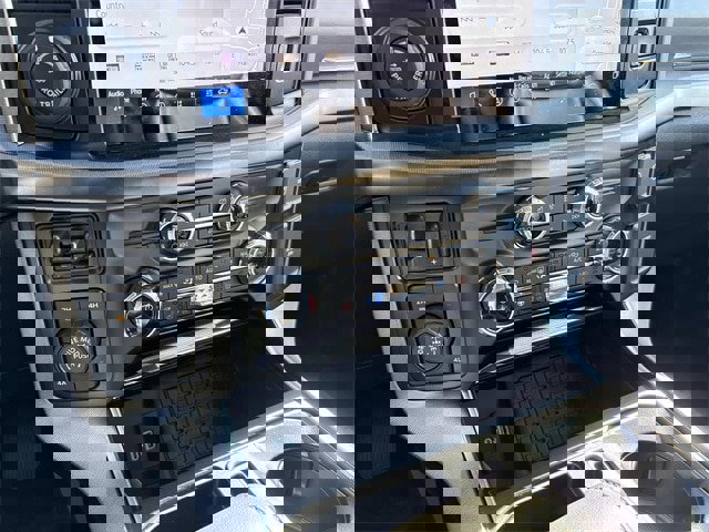 Certified 2024 Ford F150 Platinum w/ FX4 Off-Road Package image 34