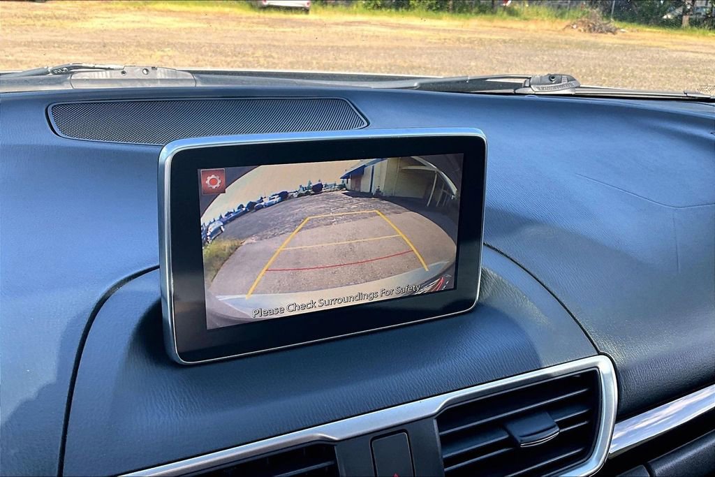 Used 2016 MAZDA MAZDA3 i Grand Touring FWD image 29