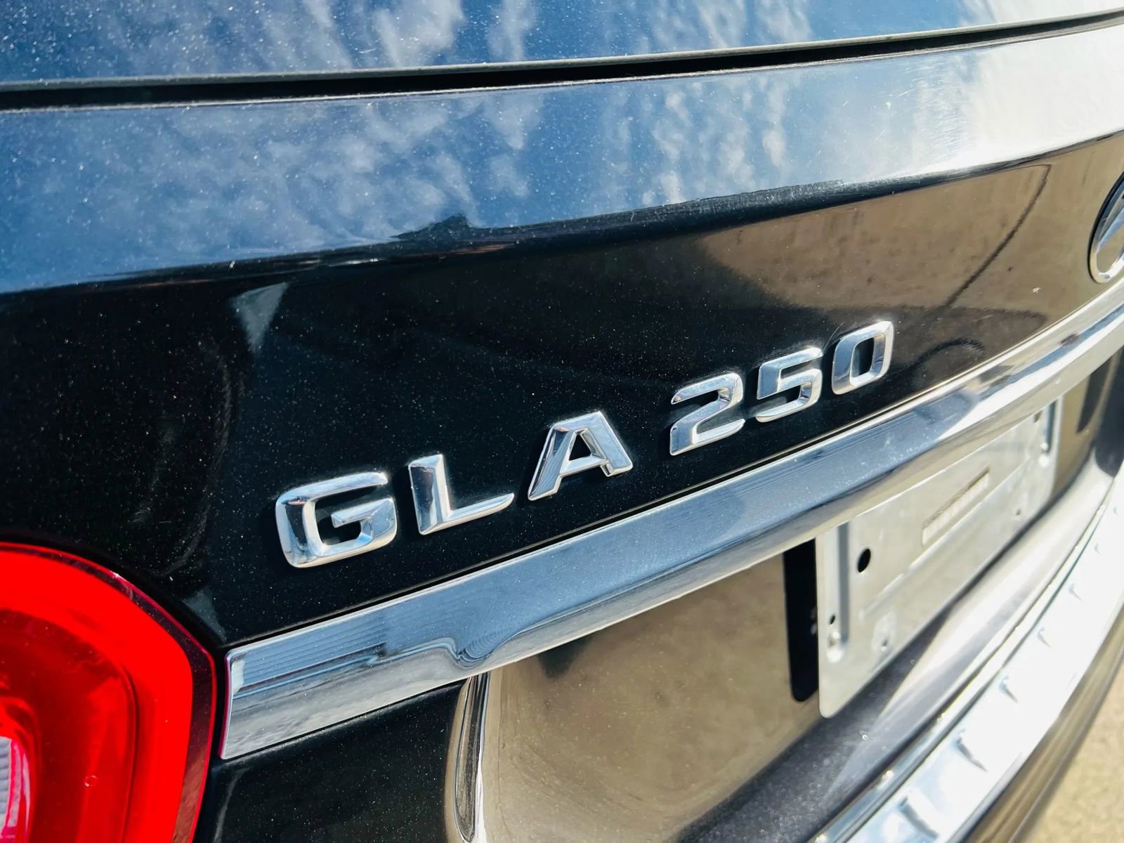 Used 2015 Mercedes-Benz GLA 250 GLA 250 Sport Utility 4D w/ Premium Package image 12